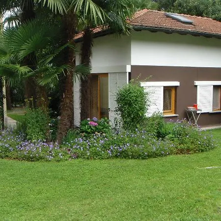 Ferienhaus Im Palmengarten Dom wakacyjny *